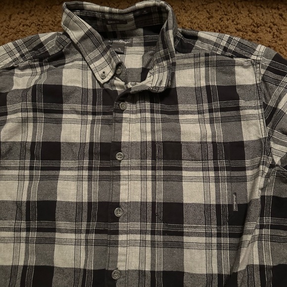 Large Eddie Bauer Flannel - Picture 2 of 4